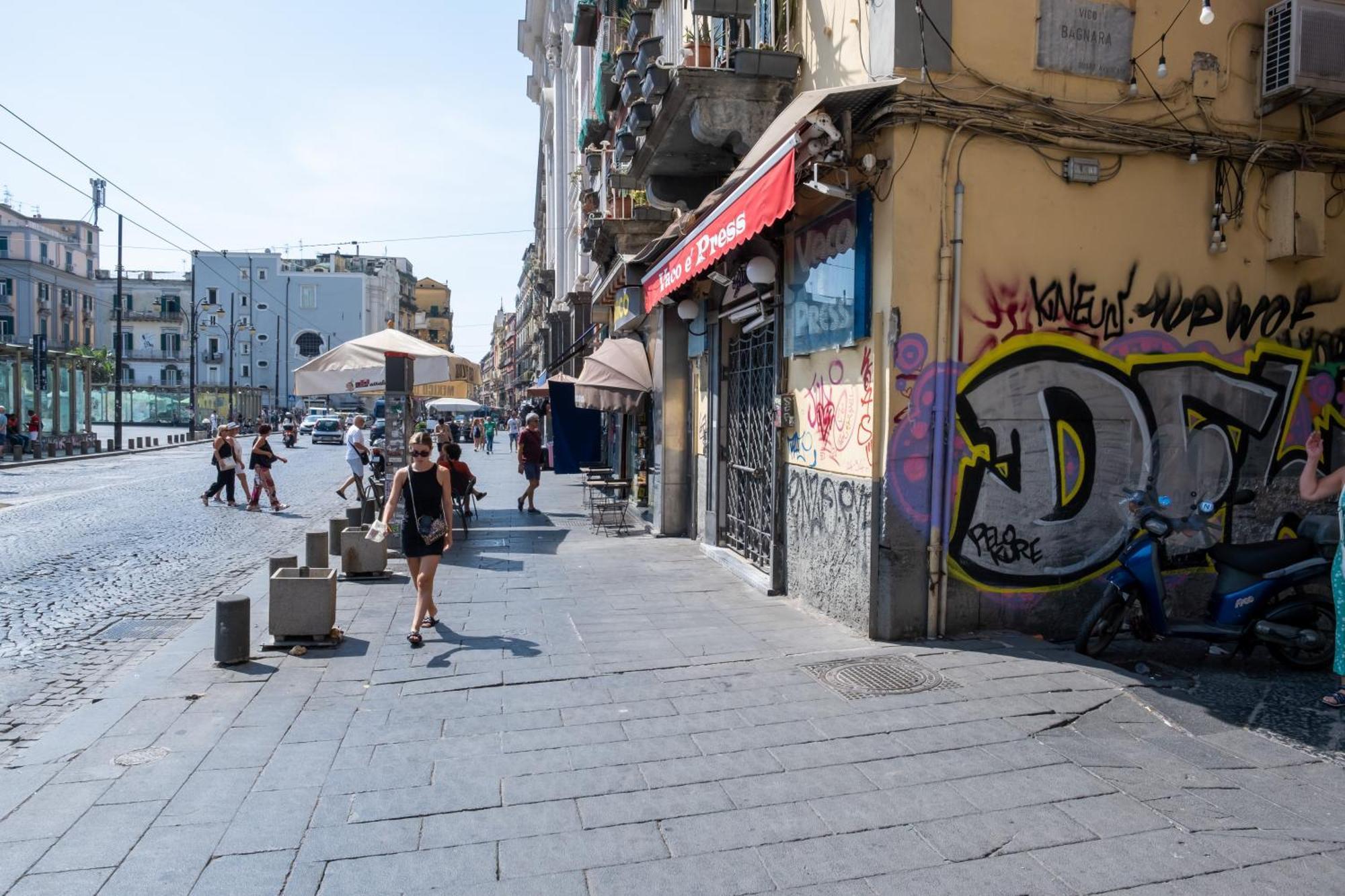 Colibri A Piazza Dante Διαμέρισμα Νάπολη Εξωτερικό φωτογραφία